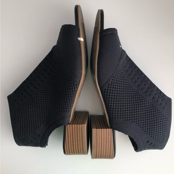 Steve Madden Black Girls Shoes | Sz 4 - Picture 3 of 6